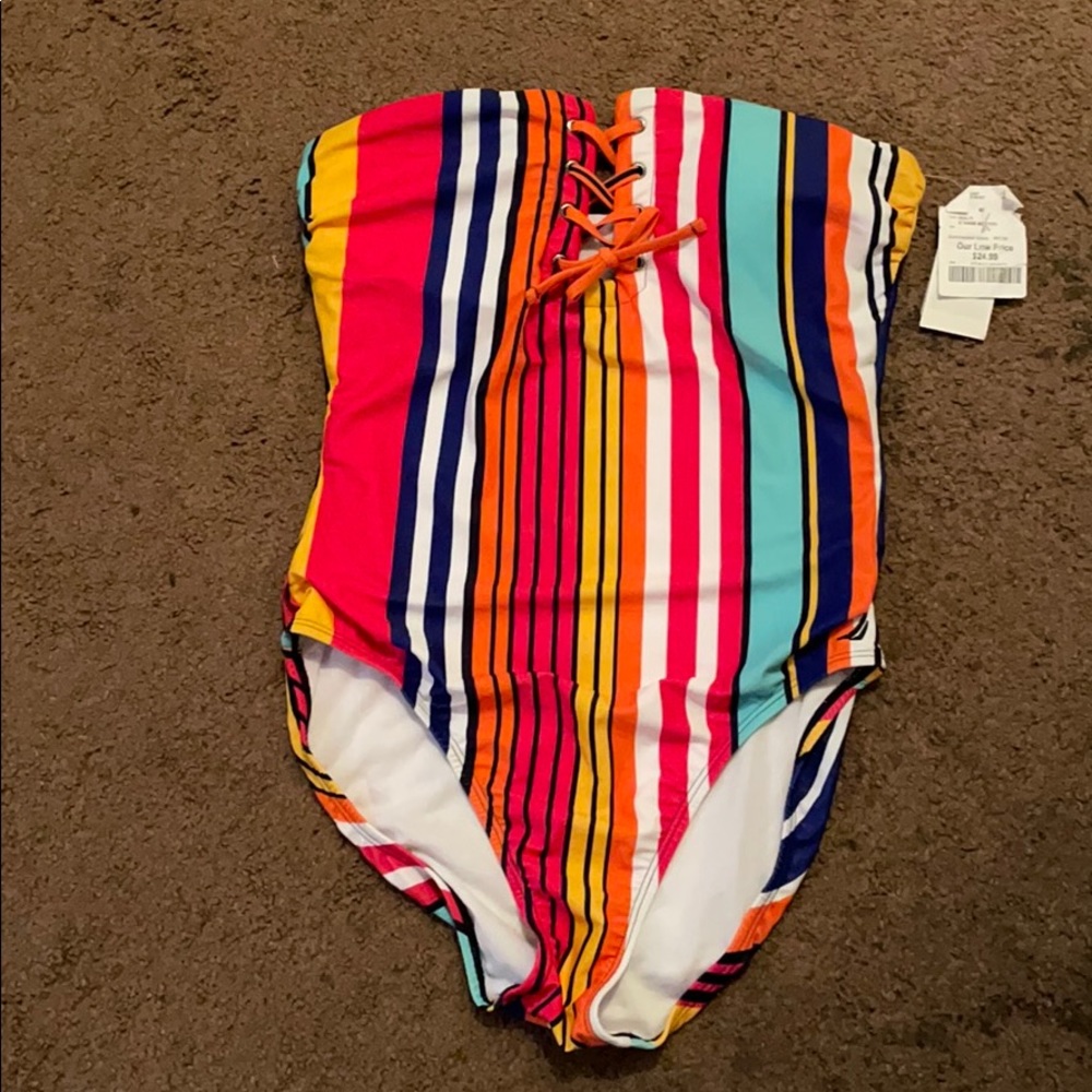 Bathing suit
